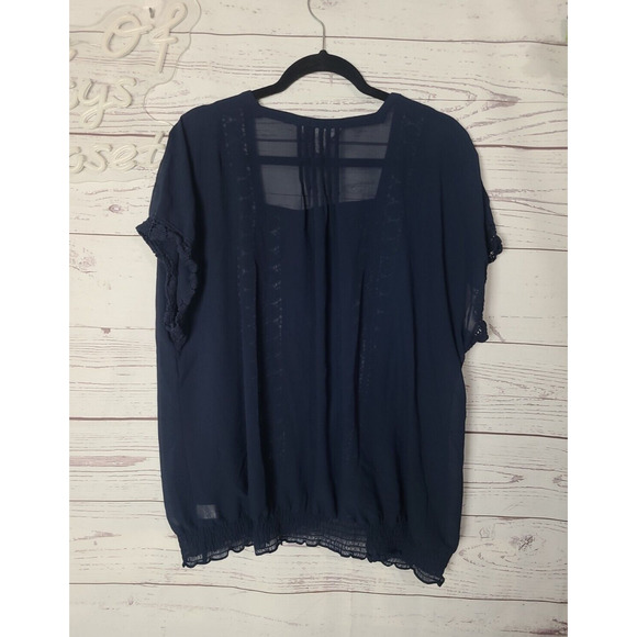 CJ Banks Navy Blue Embroidered Floral Lace Flowy Boho Top Womans Plus Size 1X - Picture 2 of 5